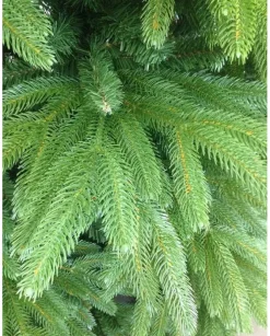 Albero Di Natale Oscar 210 Cm 90% Pe Real Touch |