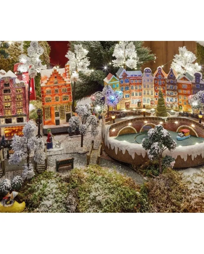 Figurine Poliresina Per Villaggio, Giostrina, Paesaggio Invernale Indoor 2Ass