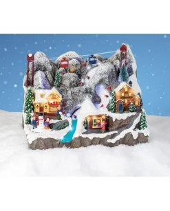 Villaggio Giostrina Con Cabinovia E Sciatori