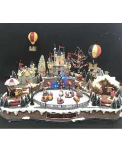 Villaggio Natalizio Con Mongolfiere E Autoscontri Dotato Di Luci E Suoni